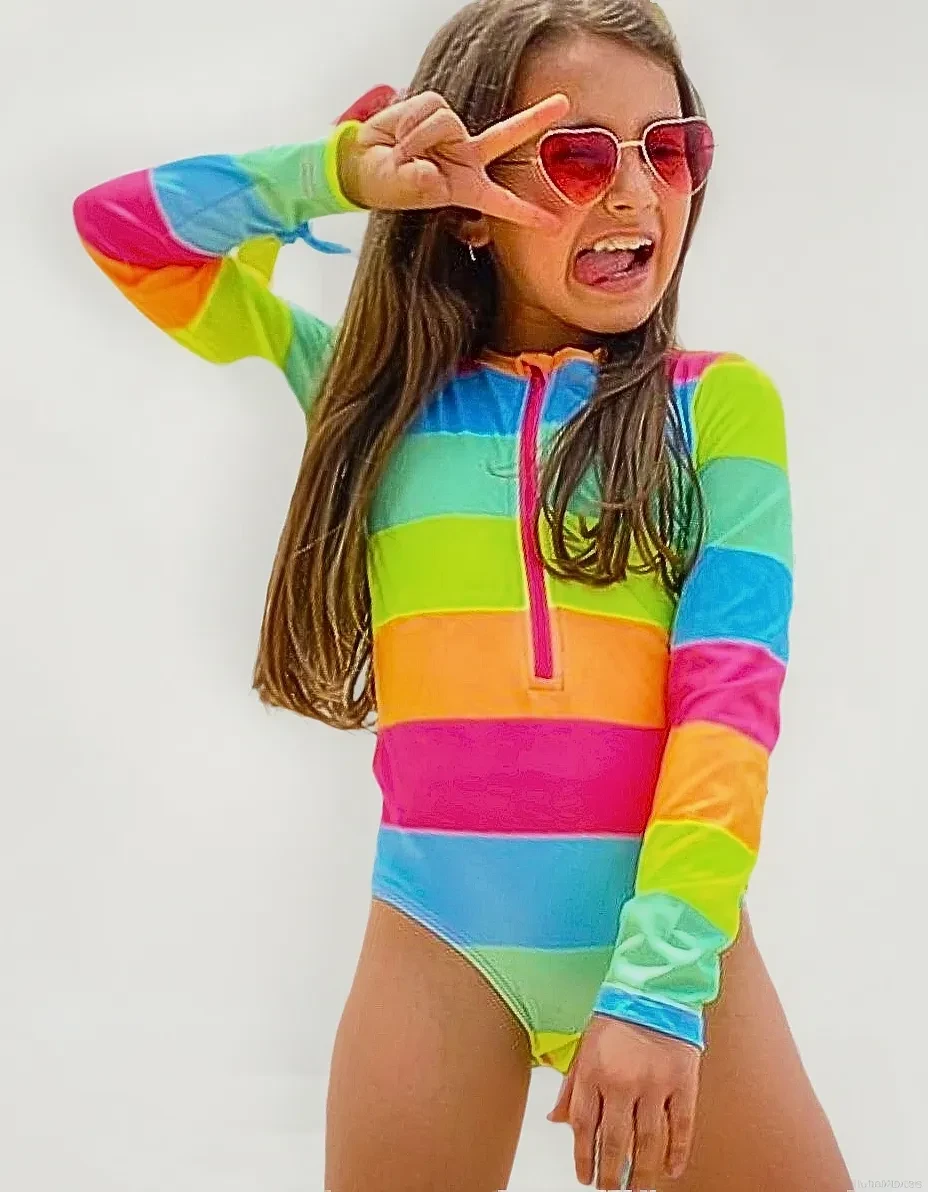 Maiô Infantil Manga Longa com Zíper UV50+ Praia Mix: Desconto e Frete Grátis! maiô infantil com proteção uv - Maiô Infantil Juvenil Praia Mix Manga