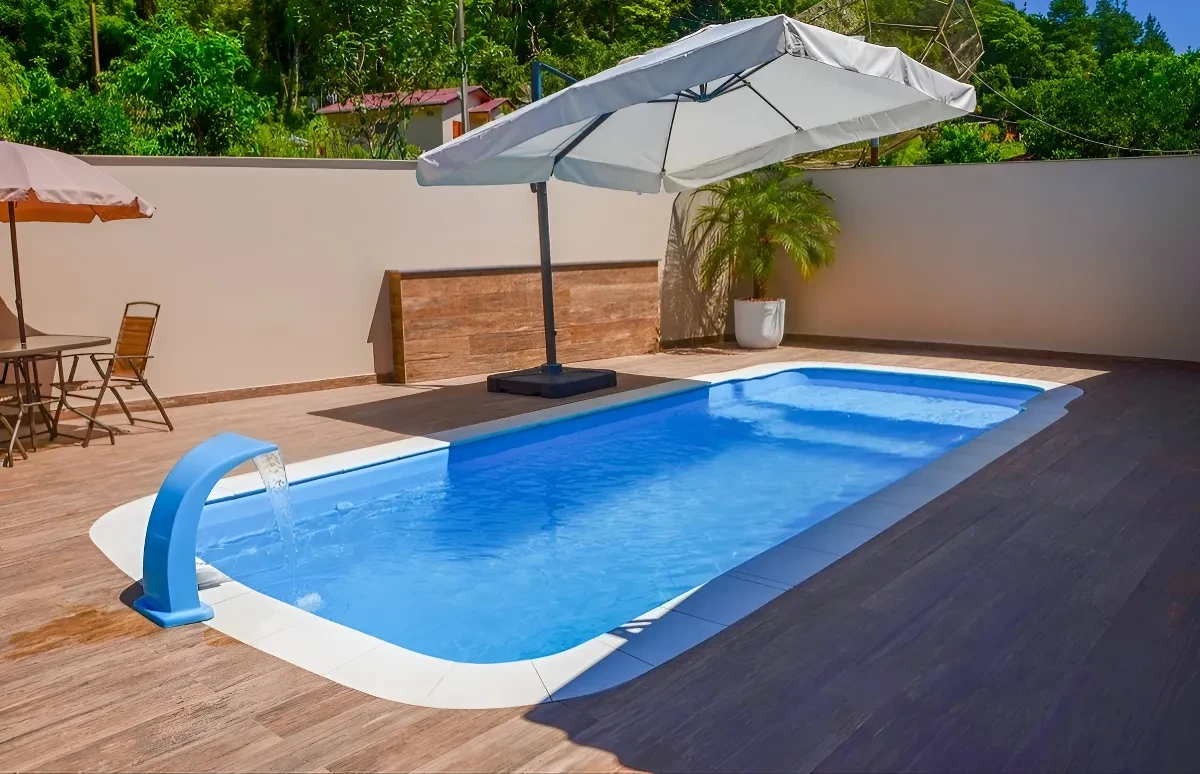 Piscina de Fibra Retangular com Melhor Preço e Frete Grátis Piscina de Fibra - Piscina Fibra Retangular