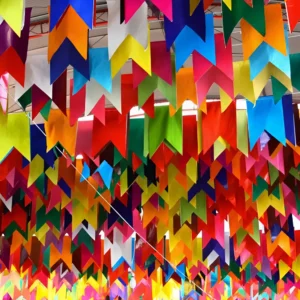 Bandeirinha de Plástico Festa Junina Colorida 200 Metros Decoração