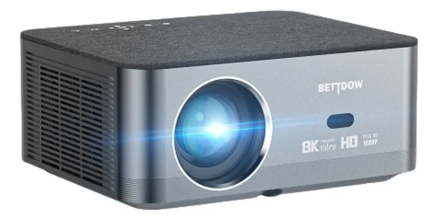 Projetor Bettdow AC1041 Full HD Frete Grátis e Melhor Preço Projetor Bettdow AC1041 Full HD 1080p 15000lm com Wi-Fi e Bluetooth Cinza Escuro Ligado em Ambiente Escuro