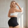 Calcinha Efeito Bumbum Levantando
