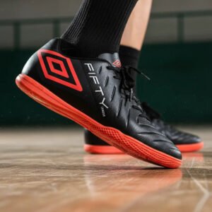 Chuteira Umbro Futsal Masculina Controle Bola Toque Preciso