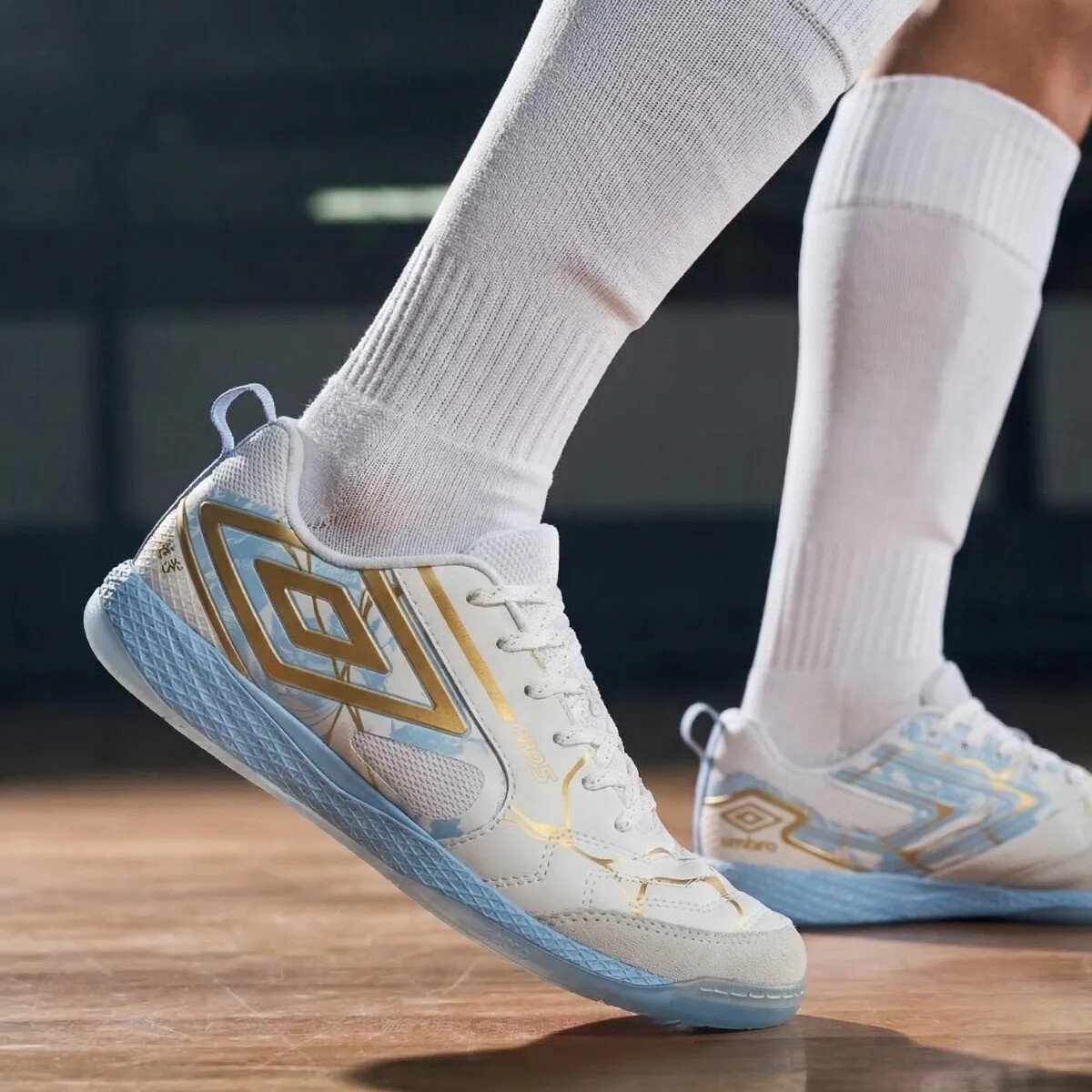Tênis Futsal Chuteira Umbro Pro 5 Bump Kintsugi Original Tênis Futsal Chuteira Umbro Pro 5 Bump Kintsugi Original